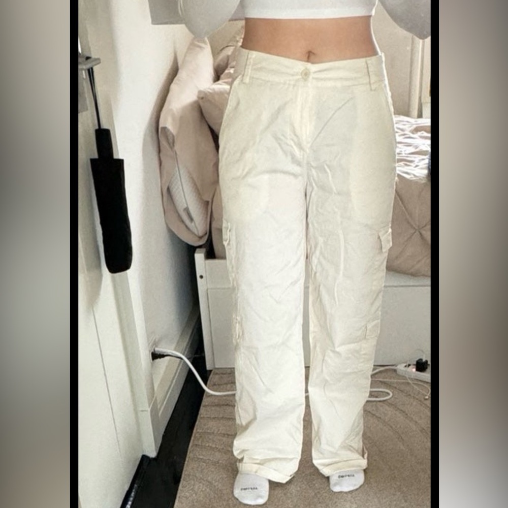 Edikted zuri beige cargo pants